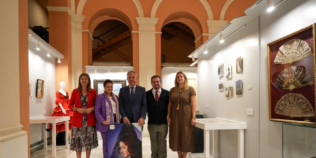 La exposición '100 Años de Juanita Reina' permanecerá abierta hasta el 15 de octubre en Sevilla
