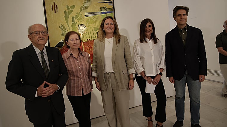 José Luis Mauri, Concha Ybarra, la delegada Angie Moreno, la comisaria de la muestra, Cristina García, y el director de programación del ICAS, Federico Jaime