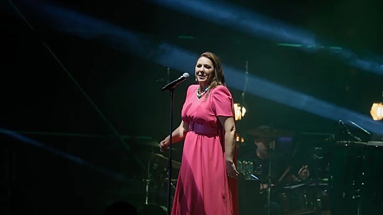 Niña Pastori en oncierto