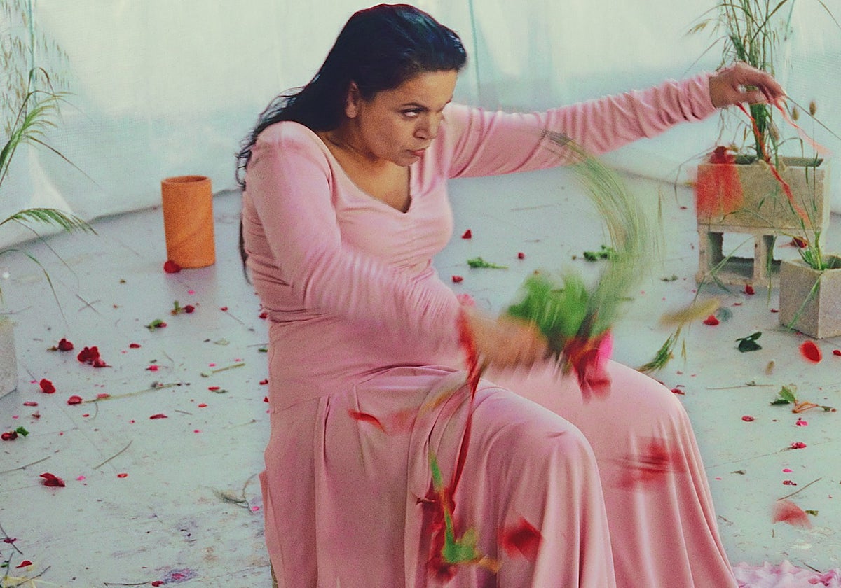 María Moreno y su última creación que puso en escena en el teatro Central