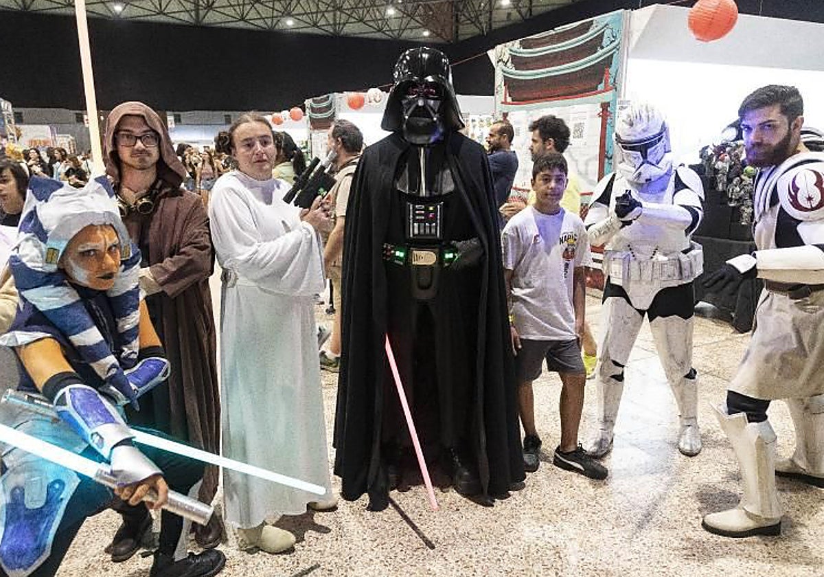 Varios asistentes de la pasada edición de Mangafest Sevilla