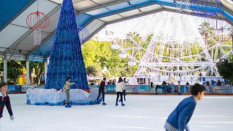 Todas las pistas de patinaje sobre hielo en Sevilla para esta Navidad: horarios, precios y ubicación