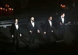 La elegancia de Il Divo envuelve Fibes con su gira más intima