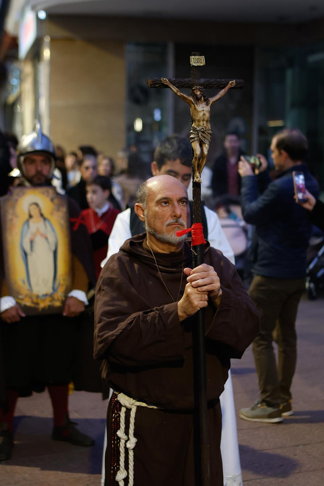 En imágenes, el Tercio de Olivares vuelve a desfilar en Sevilla