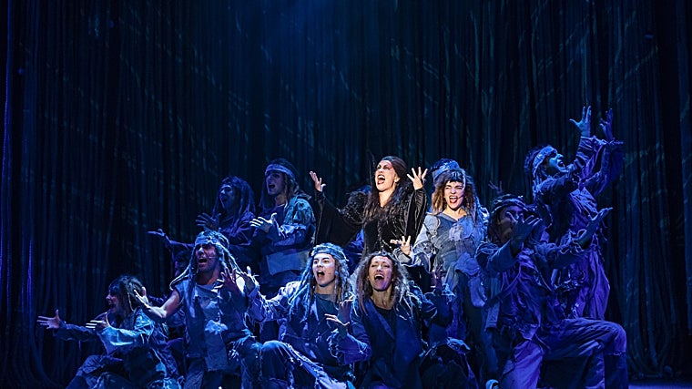 The musical La Historia Interminable enjoys resounding success during its visit to Seville