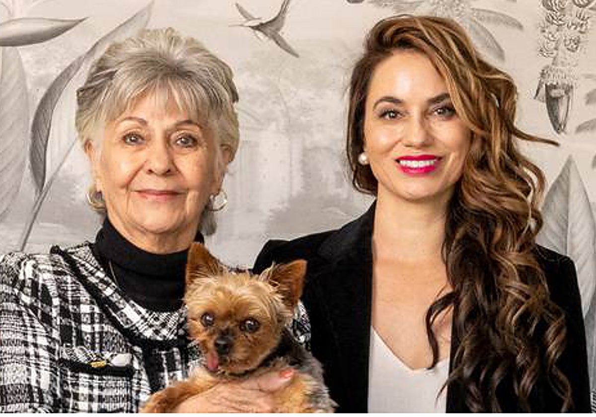 Nichol Naranjo  y su madre