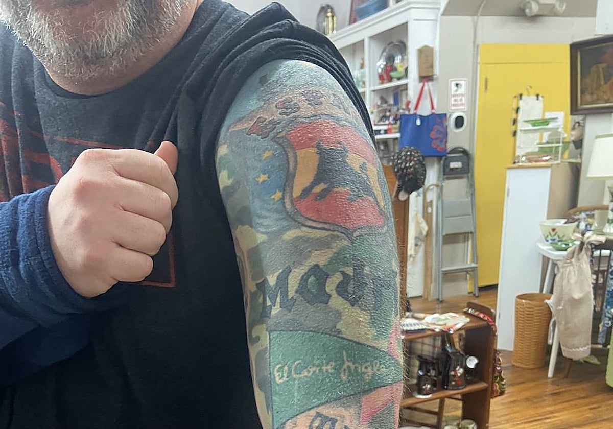 Los tatuajes del americano