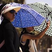 Una australiana alucina con las 'locuras' que hacen los europeos durante el verano