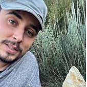 Un chico deja cámaras en un monte de Cantabria y lo que graban se hace viral