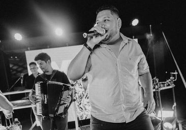 Muere un cantante brasileño por la picadura de araña en la mejilla