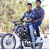 Inventan una moto que funciona con jugo de caña de azúcar