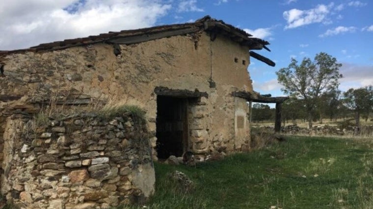 Vivienda en ruinas en Matandrino