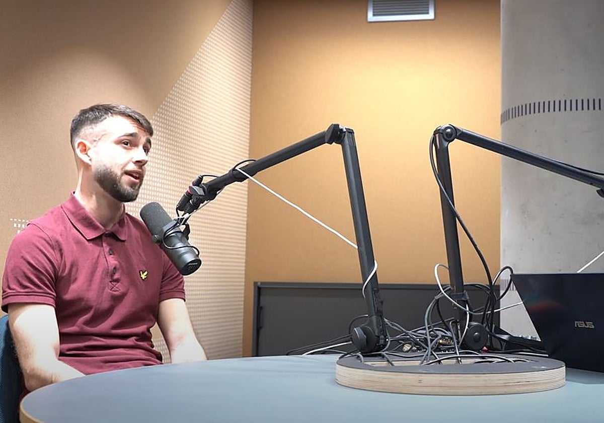 Fernando, durante su entrevista con Álvaro de 'Salmón y punto'