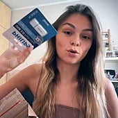 Recibe tres paquetes de Amazon que no ha pedido y al tercero empieza a asustarse: «Otro pendrive»