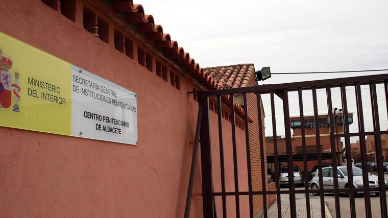 Exterior del centro penitenciario de La Torrecica, en Albacete