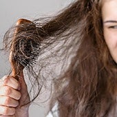 Una farmacéutica recomienda tomar estas vitaminas para evitar la caída del pelo: «Es muy importante que...»