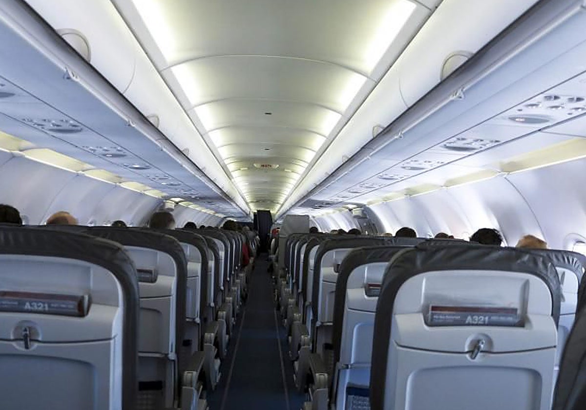 Interior de un avión, en una imagen de archivo