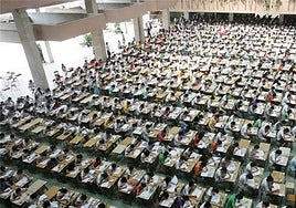 Un chino que vive en España explica cómo son los exámenes en los colegios de su país: «Son cuatro o cinco páginas...»