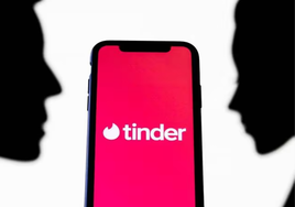 Una experta en ciberseguridad explica cómo usar las apps para ligar con seguridad: «La suelen utilizar para...»