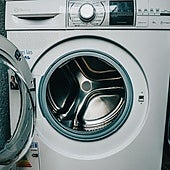 Una española que vive en Suiza cuenta lo que pasa en este país por poner la lavadora