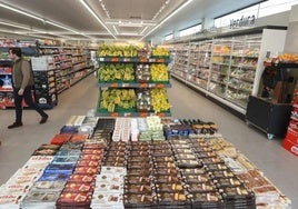 Una norteamericana dice qué dos alimentos son imprescindibles en su despensa desde que vive en España: «Nunca los comía»