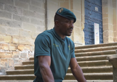 Llegó en patera a España y hoy es guardia civil: «Si a mí me ayudaron, ahora quiero ayudar yo»