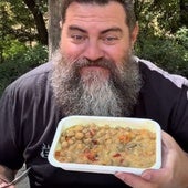 Prueba un 'kit' de comida de los bomberos de Cataluña y opina