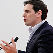 Albert Rivera aviva el debate de las pensiones y reclama transparencia en las nóminas: «Tú cobras 2.000, pero en realidad son 3.800»