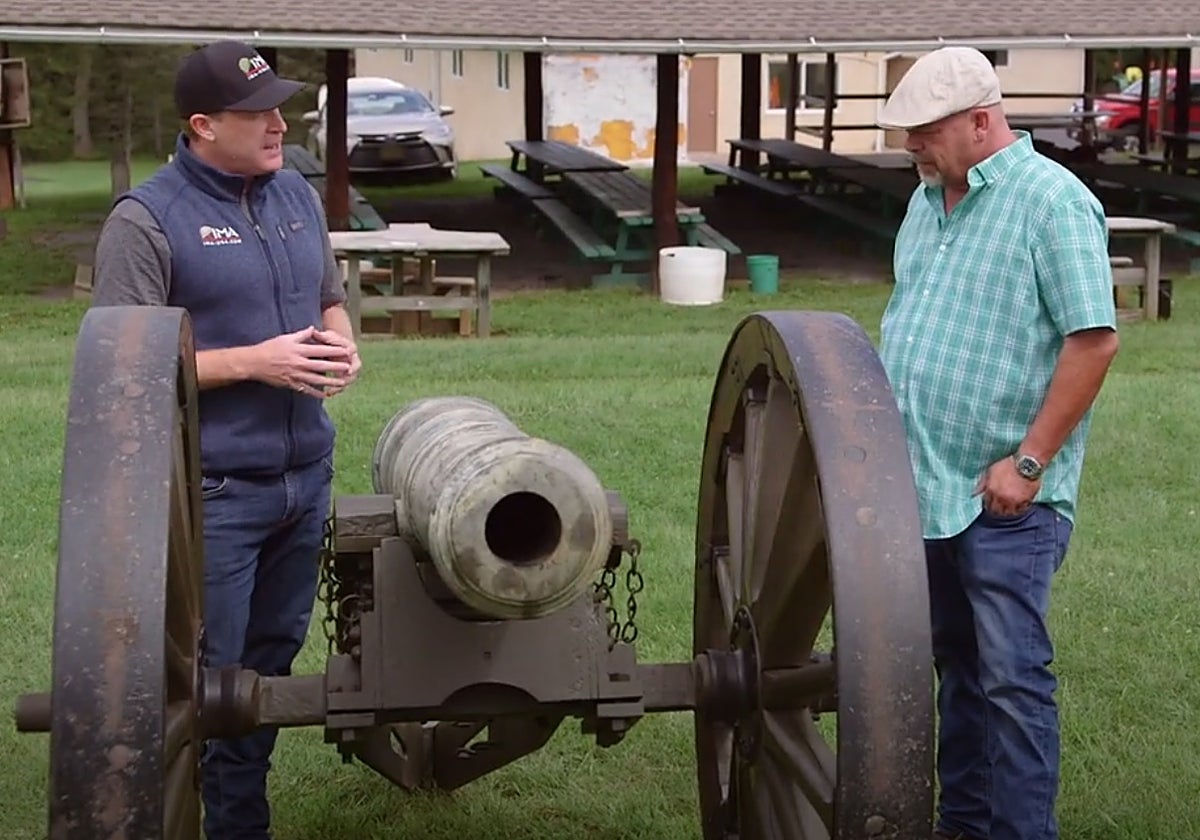 Rick Harrison, de 'La casa de empeños', fascinado con una reliquia española que compra por más de 40.000 euros: «Me encanta»