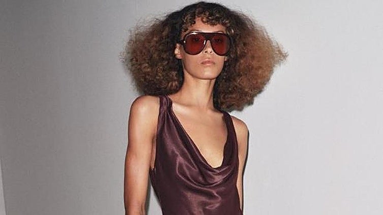 Zara tiene un vestido por menos de 50 euros que es perfecto para eventos como bodas y Navidad