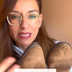 El truco rápido y sencillo para limpiar los zapatos de ante que los dejará perfectos