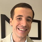 Un abogado laboralista avisa a los trabajadores en España: «Puedes estar obligado a trabajar los fines de semana»