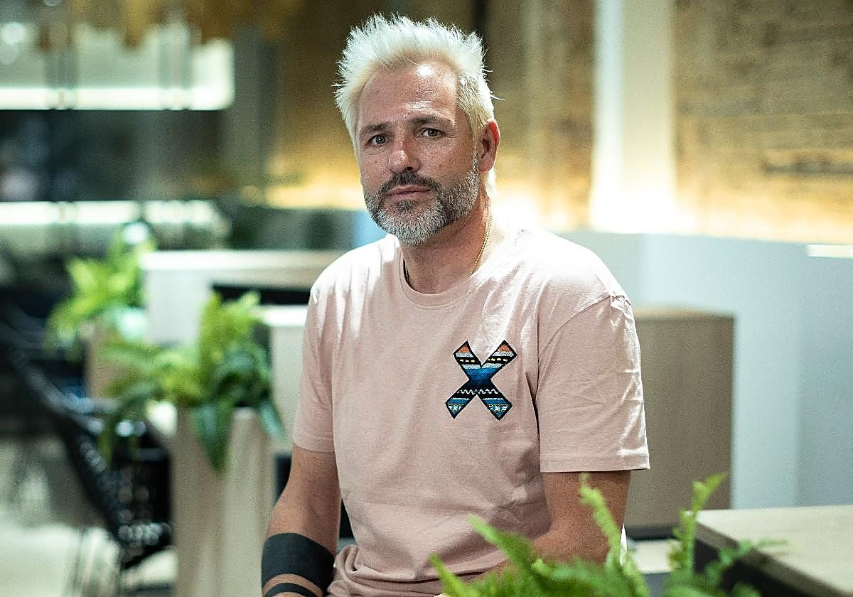 Esta es la rutina de ejercicios de Santi Cañizares para mantenerse en forma con 55 años: «Lo que necesito es un poco de espalda...»