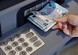 Un asesor fiscal indica cuál es la cantidad máxima de efectivo que se puede tener en casa en España: «Lo máximo es...»