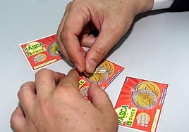 Gana un rasca de 600.000 euros y lo que hace con el premio conmociona a su entorno: «Nunca imaginé semejante suma»