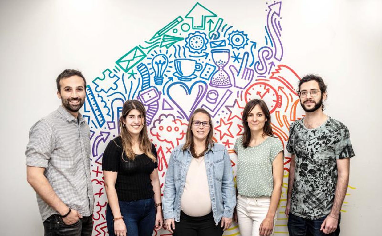 De izquierda a derecha: Javier García, Meritxell Riera, Sara Toledano, Júlia Rodríguez y Dídac Cumelles