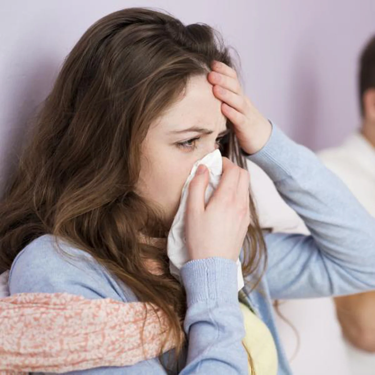 Consejos para calmar la tos de noche: qué funciona y qué no