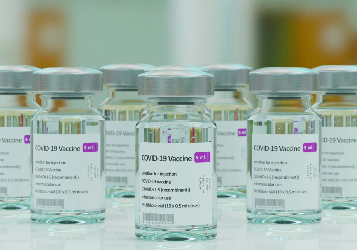 Botes de vacunas contra el Covid-19
