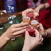 Así afecta el consumo de alcohol al cerebro y al cuerpo: las conclusiones de diversos estudios