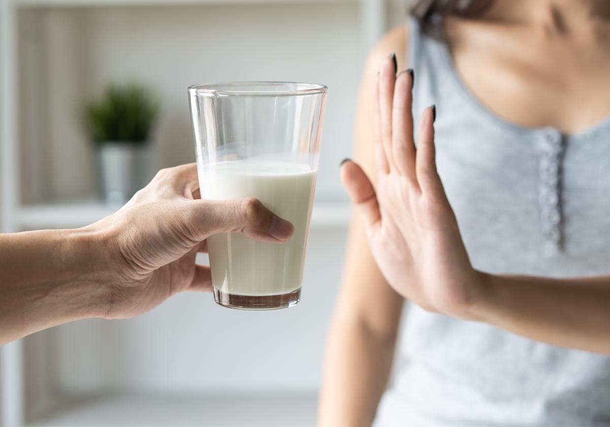 Cómo puedes detectar si tienes alergia a la proteína de la leche: estos son los síntomas