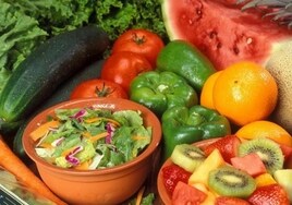 Una dieta baja en nutrientes de frutas y verduras acelera la pérdida de memoria
