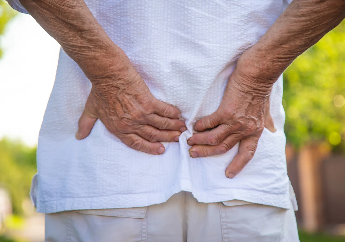 Qué es la lumbalgia o dolor de espalda baja?