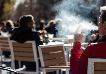 Fumar bloquea las proteínas que atacan el cáncer, lo que lo dificulta su tratamiento