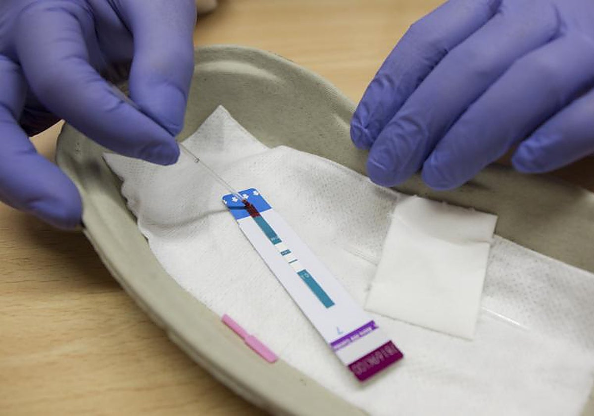 Las farmacias de algunas comunidades ofrecen pruebas rápidas de VIH