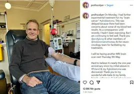 El médico australiano que usa su terapia experimental para tratarse un agresivo tumor cerebral: libre de cáncer un año después
