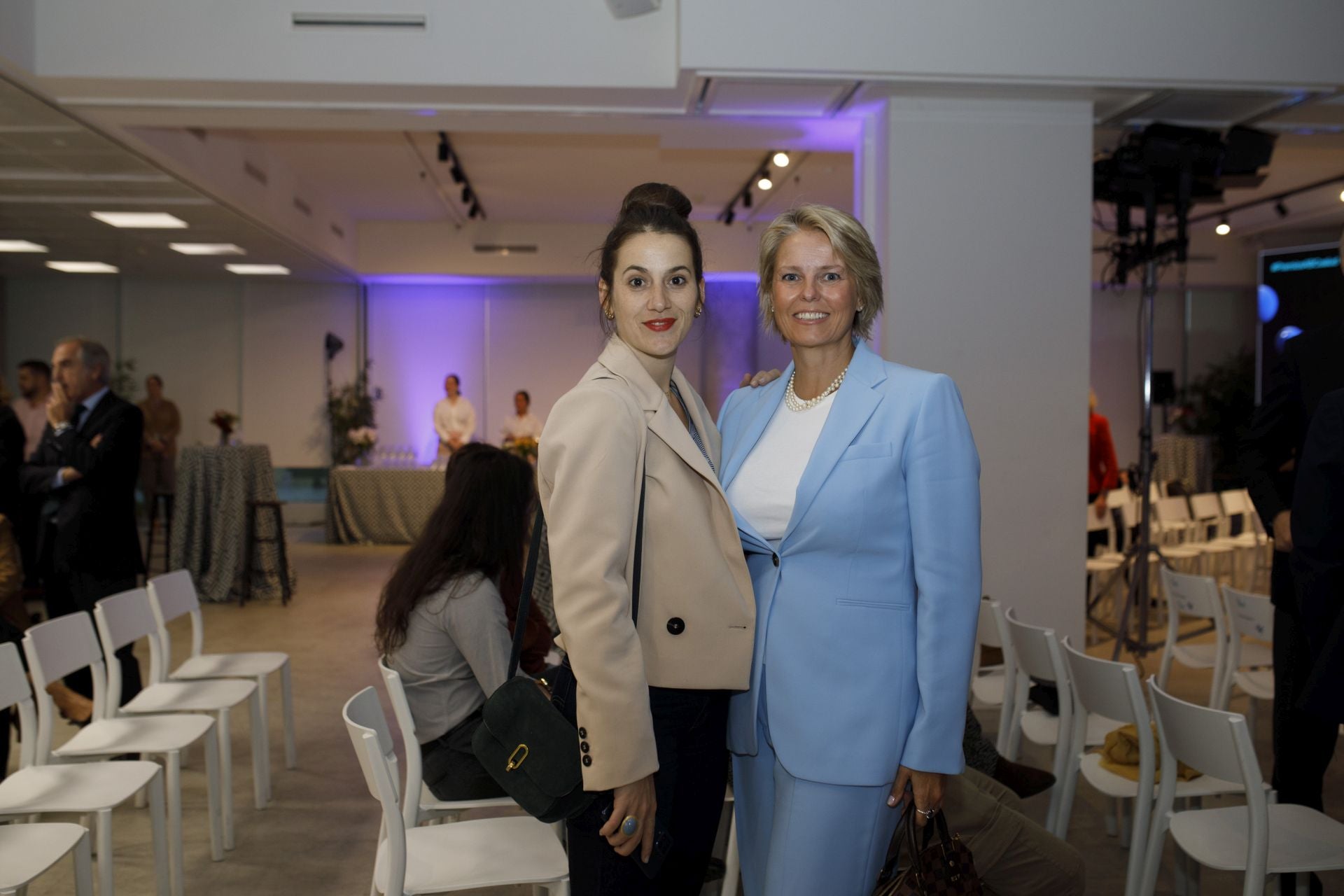 Agathe Cortes y Elena Sanchez Viñes de Amadix