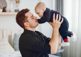 Un estudio desvela cómo afecta la paternidad al cerebro del hombre: la clave está en el cuidado del hijo