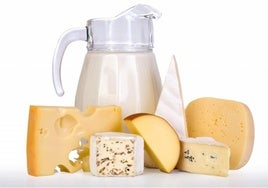 ¿Es verdad que cenar queso provoca pesadillas?