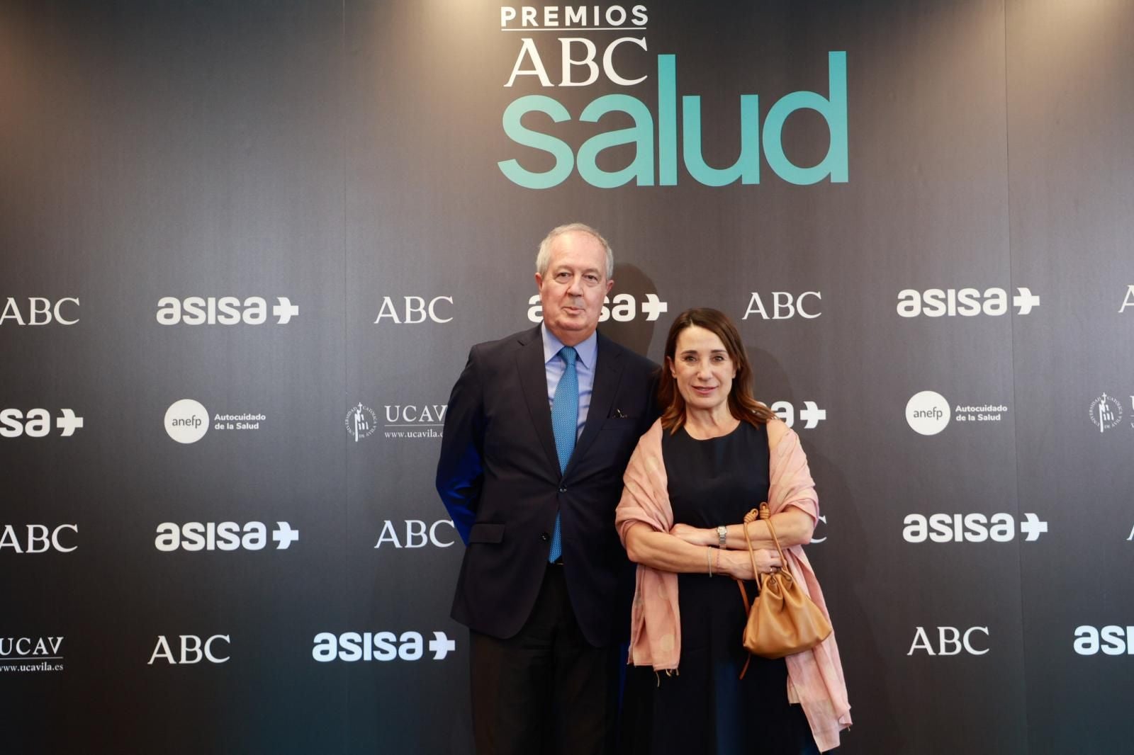 Luis Mayero, consejero y delegado provincial de Madrid de Asisa y Amelia Aguilar, directora de comunicación de Asisa