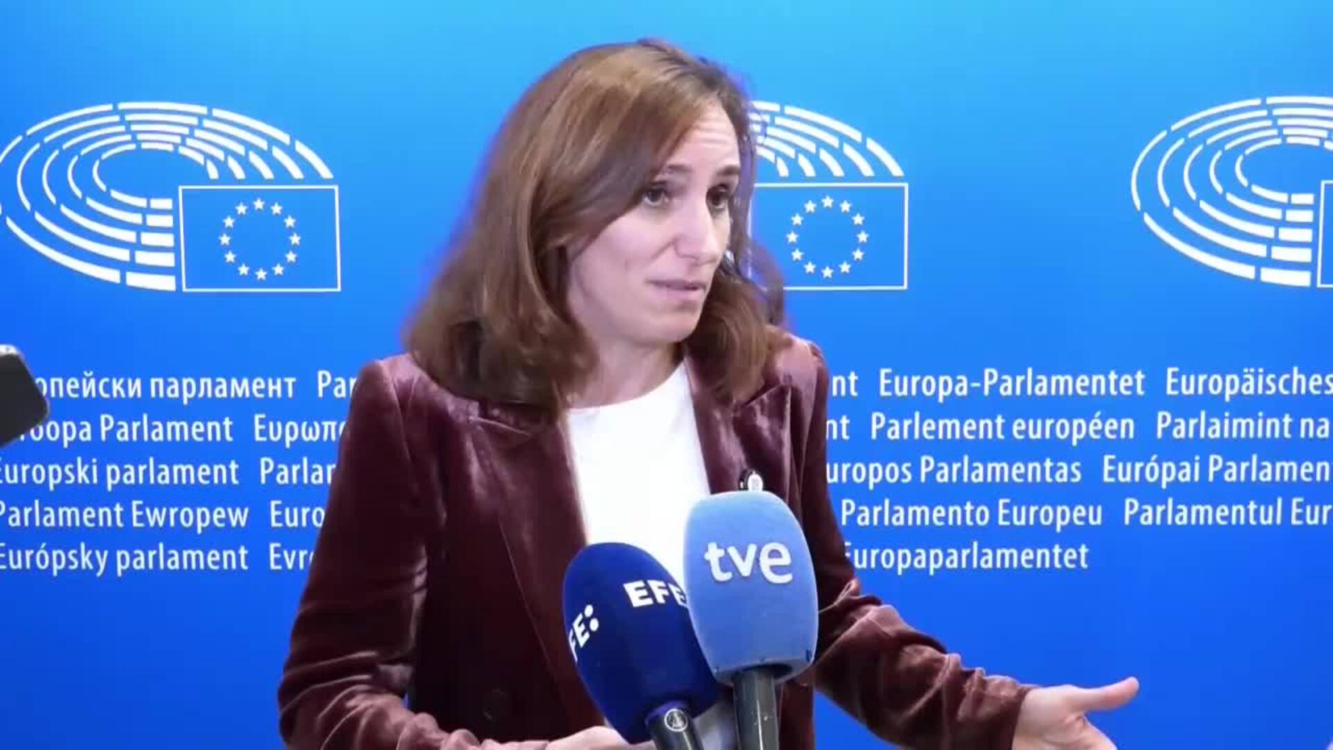 Mónica García asegura que desde su ministerio se investigará a fondo la gestión hospitalaria de Madrid